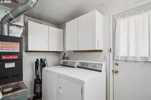 1147 Juniper St, Junction City, OR 97448 - Photo 18