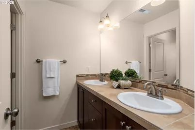 3127 NE Weeping Willow Way, Hillsboro, OR 97124 - Photo 18