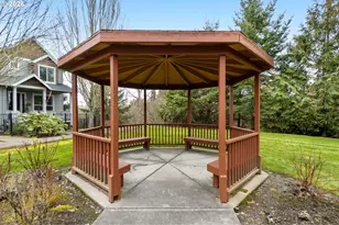 3127 NE Weeping Willow Way, Hillsboro, OR 97124 - Photo 32