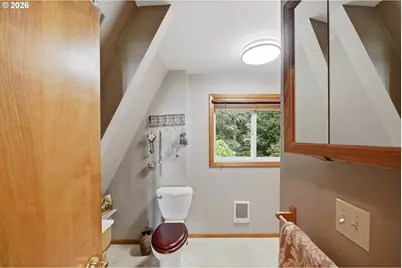 65578 E Bay Rd, North Bend, OR 97459 - Photo 18