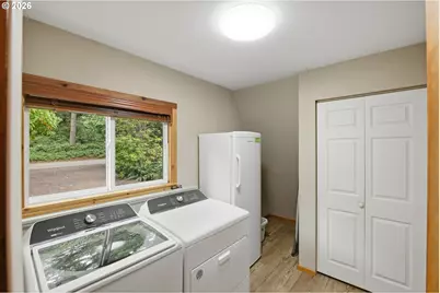 65578 E Bay Rd, North Bend, OR 97459 - Photo 8