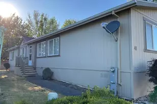1949 SE Palmquist Rd, Gresham, OR 97080 - Photo 4