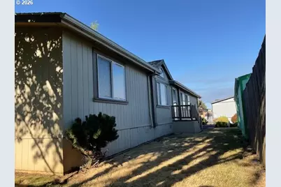 1949 SE Palmquist Rd #41, Gresham, OR 97080 - Photo 6