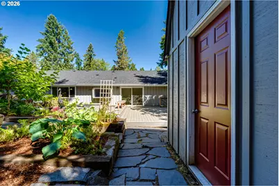 594 Empress Ave, Eugene, OR 97405 - Photo 24