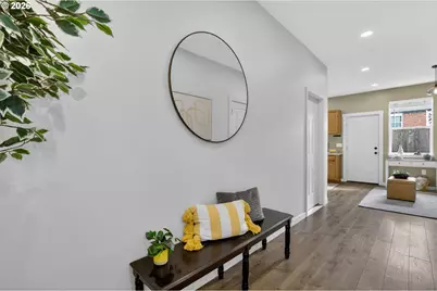 3558 SE 130th Ave, Portland, OR 97236 - Photo 4