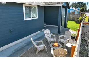 825 25th Ave, Seaside, OR 97138 - Photo 8