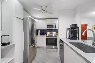 17618 NW Springville Rd, Portland, OR 97229 - Photo 12