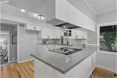 270 Miller St S, Salem, OR 97302 - Photo 14