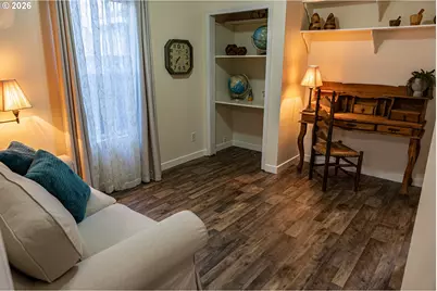 7421 SE Martins St, Portland, OR 97206 - Photo 18