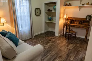 7421 SE Martins St, Portland, OR 97206 - Photo 18