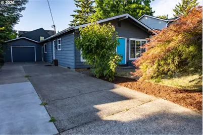 7421 SE Martins St, Portland, OR 97206 - Photo 32
