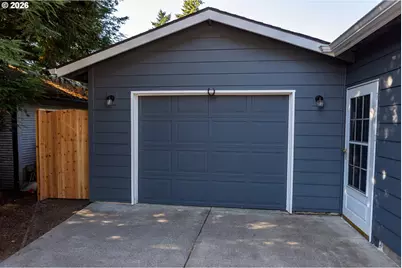 7421 SE Martins St, Portland, OR 97206 - Photo 30
