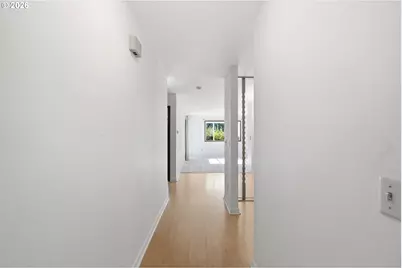 336 SE 50th Ave #C-1, Portland, OR 97215 - Photo 6