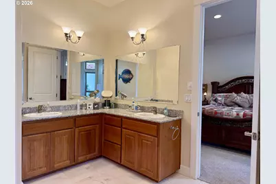 638 St Andrews Loop, Creswell, OR 97426 - Photo 18