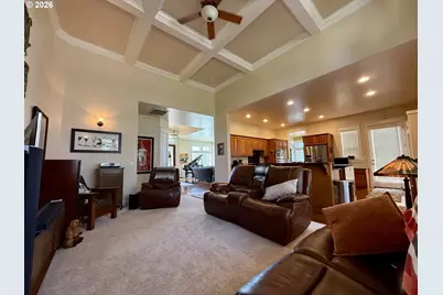 638 St Andrews Loop, Creswell, OR 97426 - Photo 14