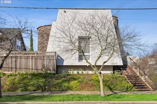 2203 N Emerson St, Portland, OR 97217 - Photo 2