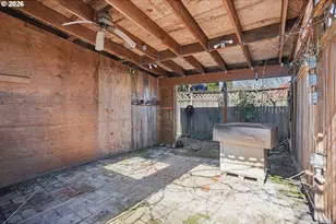 2203 N Emerson St, Portland, OR 97217 - Photo 40