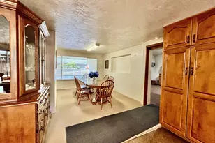 4990 Mitchell Loop Rd, Florence, OR 97439 - Photo 14