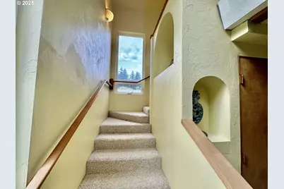 4990 Mitchell Loop Rd, Florence, OR 97439 - Photo 28