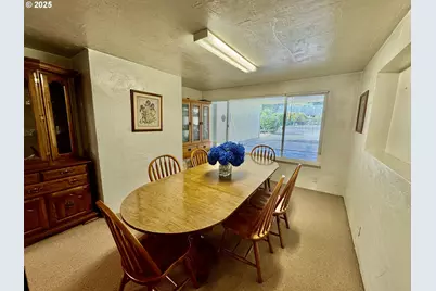 4990 Mitchell Loop Rd, Florence, OR 97439 - Photo 12