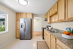 1255 Taylor St, Eugene, OR 97402 - Photo 18