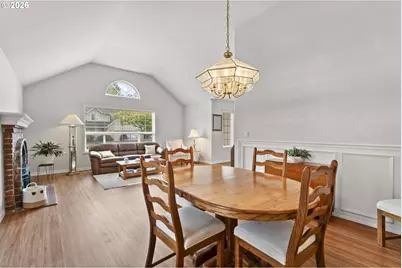 556 SE 10th Ave, Canby, OR 97013 - Photo 16