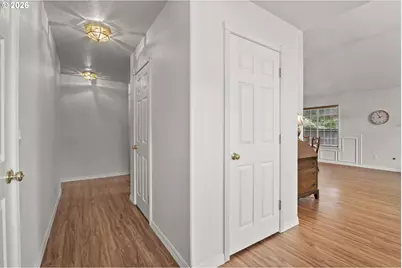 556 SE 10th Ave, Canby, OR 97013 - Photo 10