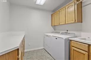 556 SE 10th Ave, Canby, OR 97013 - Photo 34