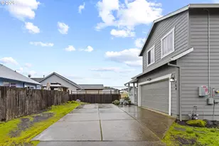 364 NW Blair St, Sheridan, OR 97378 - Photo 4