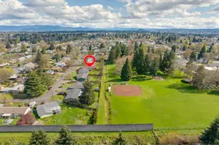 4448 Knoop Ave, Eugene, OR 97402 - Photo 8