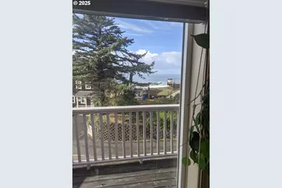 2672 SW Anchor Ave, Lincoln City, OR 97367 - Photo 16