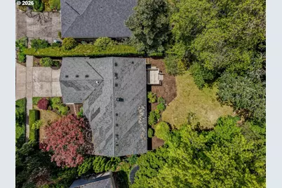 14755 SW Carolwood Dr, Beaverton, OR 97007 - Photo 32