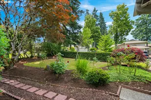14755 SW Carolwood Dr, Beaverton, OR 97007 - Photo 30