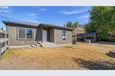 2001 NE Laughlin Rd, Prineville, OR 97754 - Photo 2