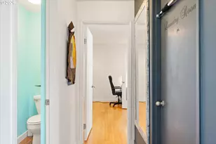 530 N Hayden Bay Dr, Portland, OR 97217 - Photo 22