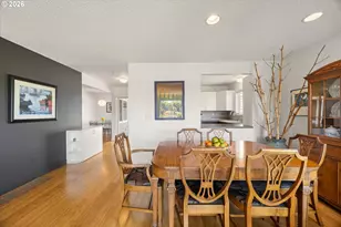 530 N Hayden Bay Dr, Portland, OR 97217 - Photo 10