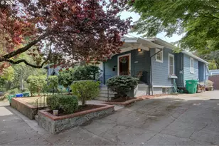 2210 NE 54th Ave, Portland, OR 97213 - Photo 2