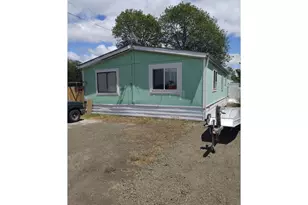 110 Charlene Ln, Tenmile, OR 97481 - Photo 2