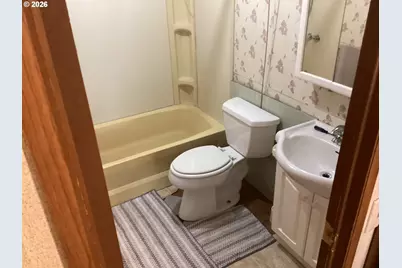 110 Charlene Ln, Tenmile, OR 97481 - Photo 8