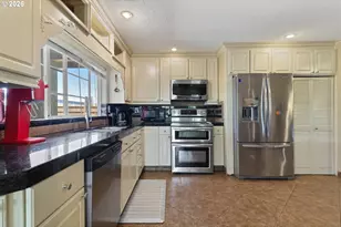 3690 SW 188th Ave, Beaverton, OR 97078 - Photo 6