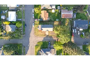 2010 E 1st Ave, Albany, OR 97321 - Photo 40