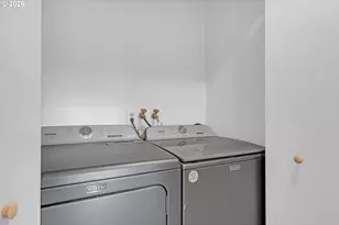2010 E 1st Ave, Albany, OR 97321 - Photo 28