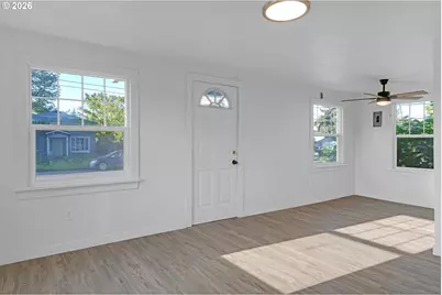 2010 E 1st Ave, Albany, OR 97321 - Photo 4