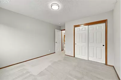 6583 SE Vernelda St, Milwaukie, OR 97267 - Photo 32