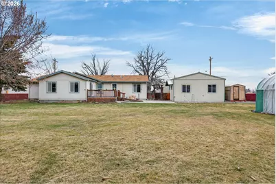 3705 Campbell St, Baker City, OR 97814 - Photo 32