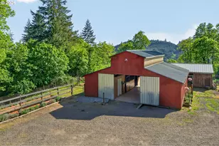 9999 SW Vine Maple Dr, McMinnville, OR 97128 - Photo 34