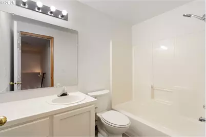 19066 SW Strickland Dr, Beaverton, OR 97007 - Photo 22