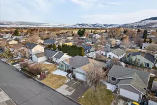 2410 E N Ave, La Grande, OR 97850 - Photo 8