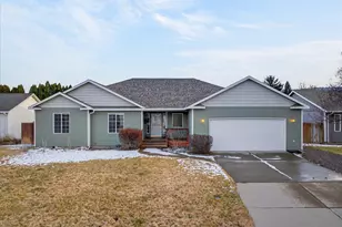 2410 E N Ave, La Grande, OR 97850 - Photo 2