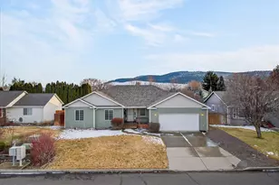 2410 E N Ave, La Grande, OR 97850 - Photo 4